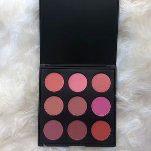 NWOT Morphe Blush Palette